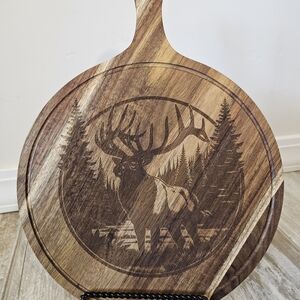 Laser Engraved Acacia Wood Round Cutting Board With Elk Design